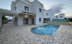Large 3 bedroom house to rent in Pernera