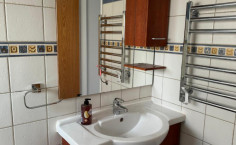 Large 3 bedroom house to rent in Pernera