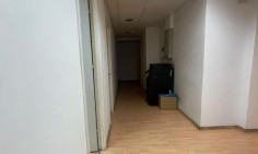 Large commercial to rent in Lykabittos