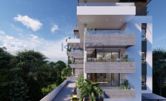 Luxurious Neapolis apartment with three bedrooms for sale 