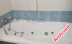 Spacious three bedroom apartment in central Mesa Geitonia 