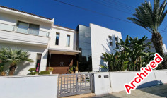 Spacious 4 beds house for sale in Strovolos