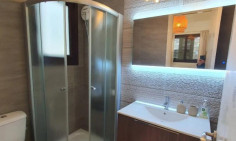 Spacious 4 bedroom house to rent in Engomi