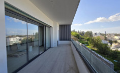 Large 3 bedrooms apartment for sale in Aglantzia