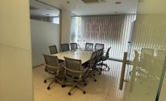 Spacious southwest office for sale in Mesa Geitonia 