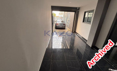 Modern two bedroom rental in central Mesa Geitonia 