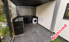 Modern two bedroom rental in central Mesa Geitonia 