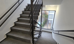 Spacious apartment for sale in Lykabittos
