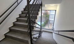 Spacious apartment for sale in Lykabittos
