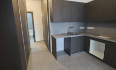 Spacious two apartment for sale in Lykabittos