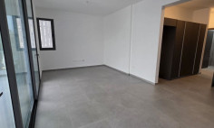 Spacious two apartment for sale in Lykabittos