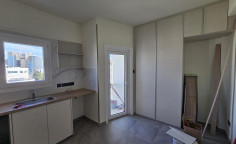 Spacious 3 beds apartment for sale in Acropolis