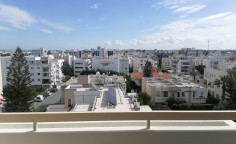 Spacious 3 beds apartment for sale in Acropolis
