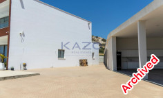7-bedroom villa on a 6,000m² estate with pool, gym & football pitch in Parekklisia 7-bedroom villa on a 6,000m² estate with pool, gym & football pitch in Parekklisia