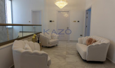 7-bedroom villa on a 6,000m&sup2; estate with pool, gym & football pitch in Parekklisia 