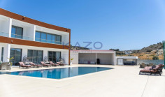 Luxury 7-bedroom villa on 6,000m&sup2; plot with pool, gym & football pitch in Parekklisia 