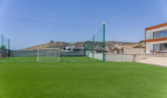 Luxury 7-bedroom villa on 6,000m&sup2; plot with pool, gym & football pitch in Parekklisia 