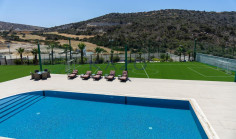Luxury 7-bedroom villa on 6,000m&sup2; plot with pool, gym & football pitch in Parekklisia 
