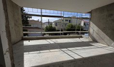Large 4 bedroom apartment for sale in Engomi