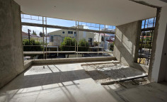 Spacious 4 bedroom apartment for sale in Engomi