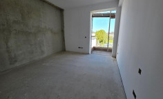 Spacious 4 bedroom apartment for sale in Engomi