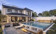 Luxurious five bedroom villa in lush Palodeia area 