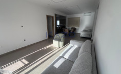 Newly furnished apartment in central Mesa Geitonia 