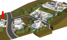Elegant villa with large plot in leafy Palodeia 