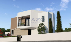 Elegant villa with large plot in leafy Palodeia 
