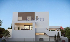 Elegant villa with large plot in leafy Palodeia 