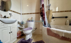 3 bedroom bungallow, for sale 