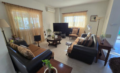 4 beds house for sale in Paralimni