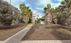 For beds house for sale in Ayia Napa