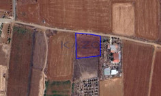 Large residential field plot of 2342 m2 in peaceful Peristerona , Nicosia