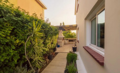 Large 4 bedroom house to rent in Engomi