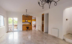 Large 4 bedroom house to rent in Engomi