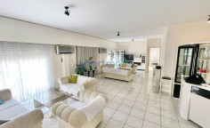 4 bedroom penthouse 227m2 for sale Mesa Geitonia Limassol 