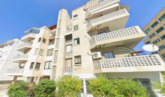 4 bedroom apartment for sale in Agioi Omologites