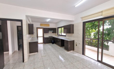 4 bedroom house to rent in Pera Chorio 4 bedroom house to rent in Pera Chorio