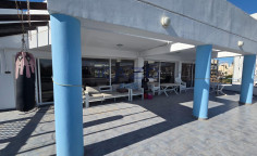 Spacious four bedroom top floor apartment Neapolis Spacious four bedroom top floor apartment Neapolis
