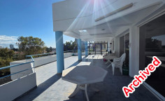 Spacious four bedroom top floor apartment Neapolis 