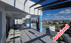 Spacious four bedroom top floor apartment Neapolis 