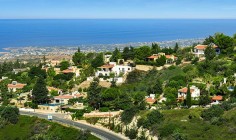 Spacious 3 bedroom villa for sale in Kamares