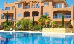 Spacious 1 bedroom apartment with swimming pool for sale in Mandria