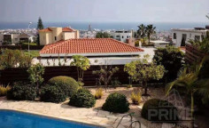 Luxury 3 bedroom furnished bungalow with swimming pool for sale in Green Area