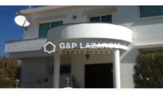 Large 4 bedroom house for sale in Oroklini