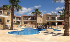 Spacious 2 bedrooms furnished apartment with swimming pool for sale in Kato Paphos
