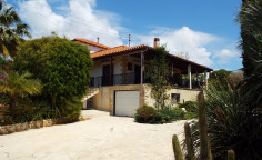 5 bedroom villa in Sea Caves, Paphos 
