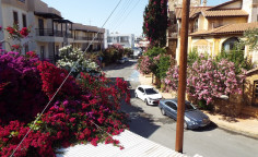 Beautiful 2 bedroom furnished apartment for sale in Kato Paphos