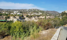Spacious land to buy in Tala, Paphos